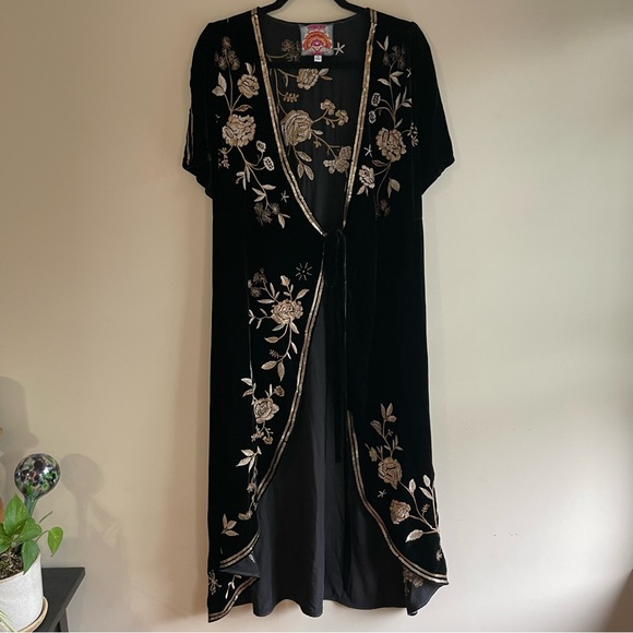 JOHNNY WAS Ally Velvet Wrap Dress - Picture 4 of 8